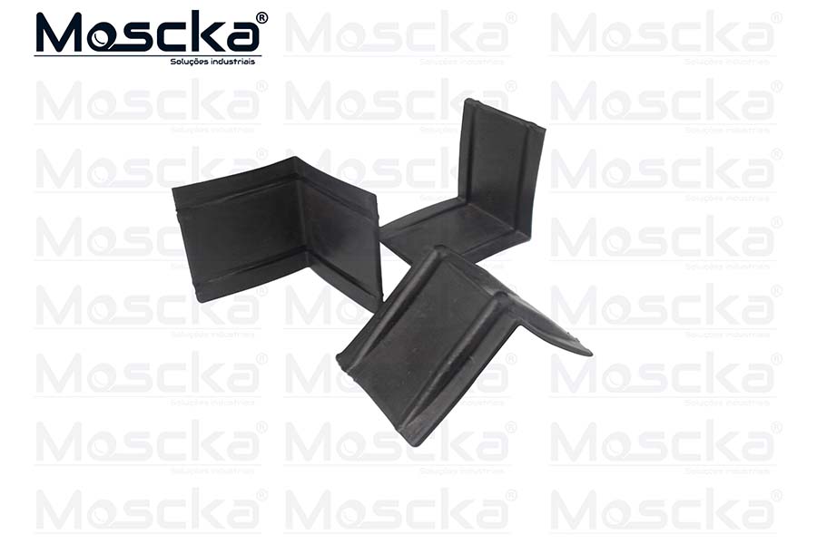 Cantoneira plástica para fita de arquear